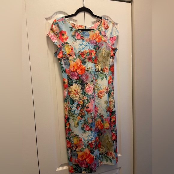 Dresses from Spring Sale at Nordstrom and Off Saks 5th Ave. Sizes range 12-16 . - Picture 3 of 16